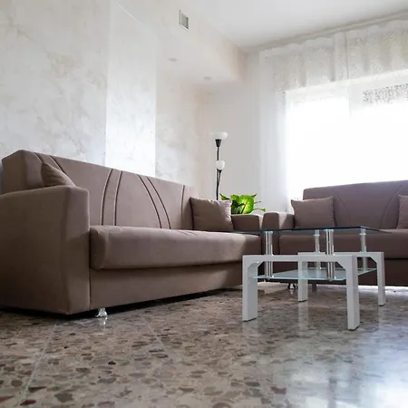 Affittacamere La Casa Del Sole Bari