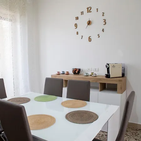 Konukevi La Casa Del Sole Bari
